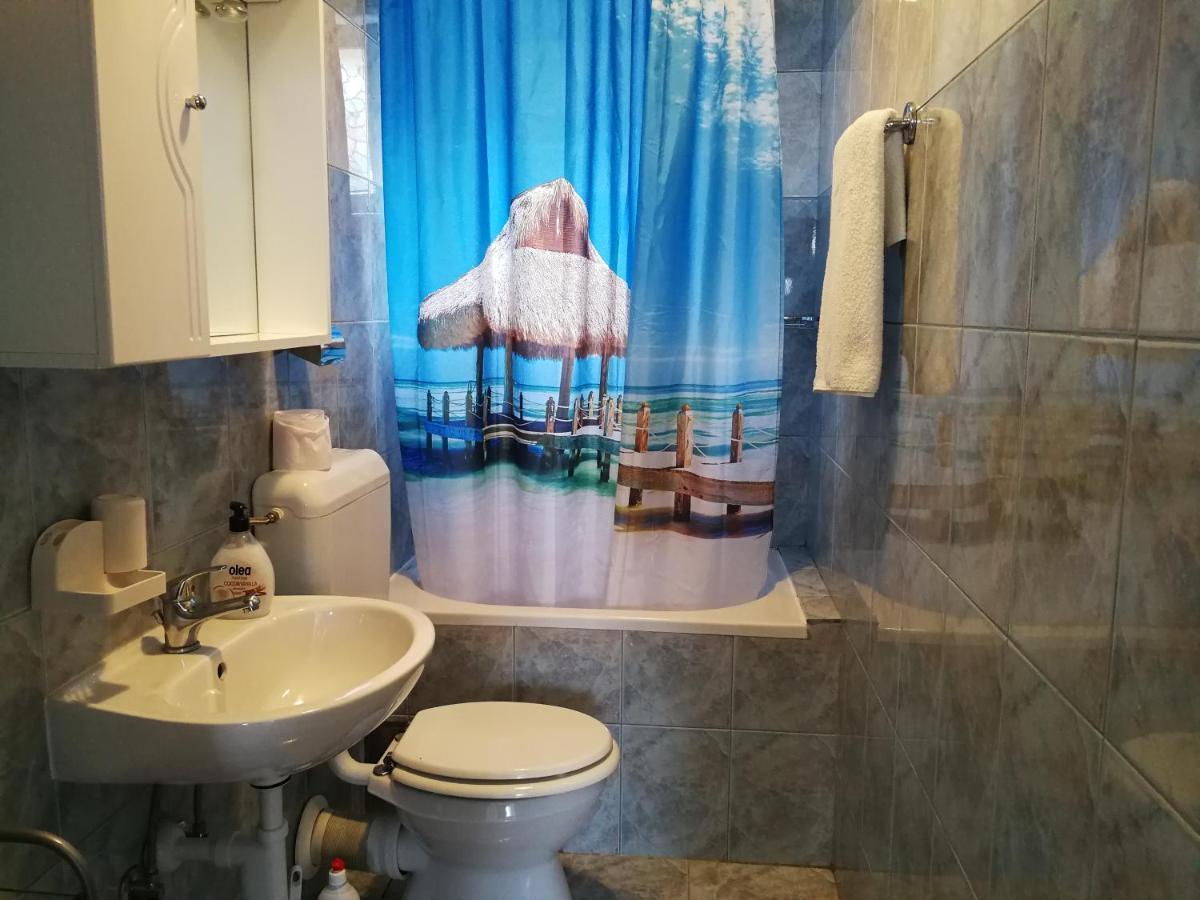 Apartmani Kalajevo Crikvenica Exterior photo